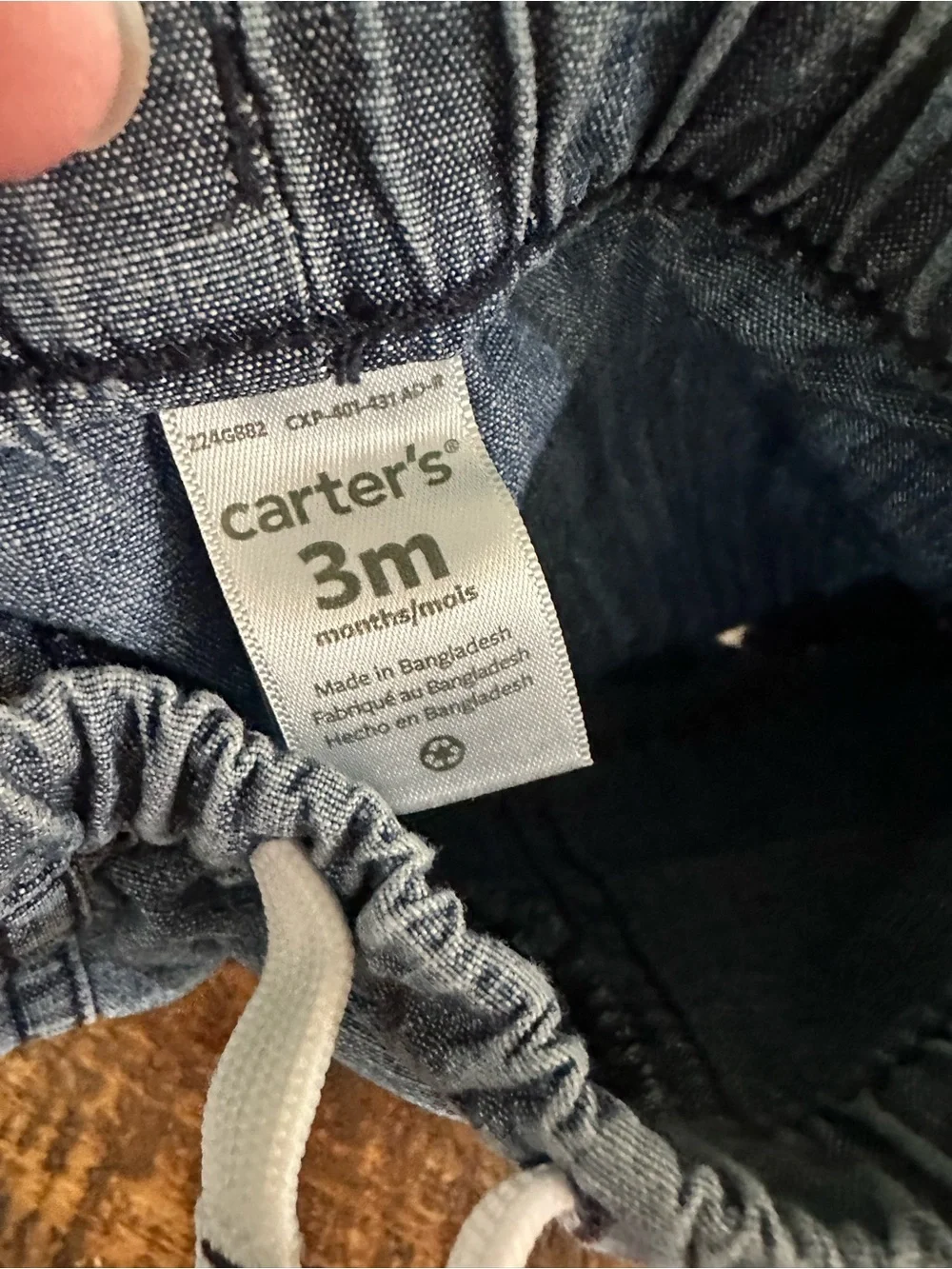 Carter’s Giraffe Matching Set